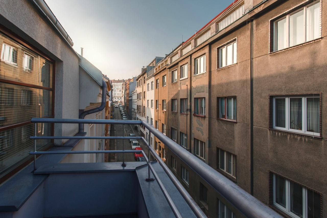 Downtown Apartments Kozatska Praga Exterior foto